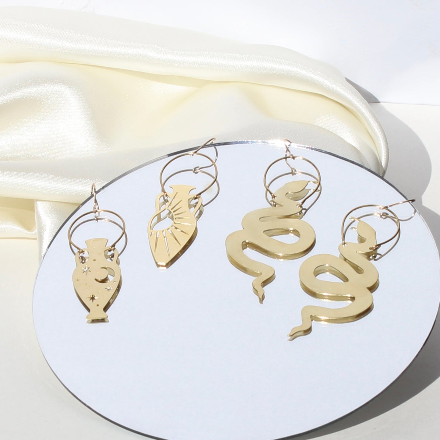 Jormungandr Earrings - Earrings (2D) - While Odin Sleeps