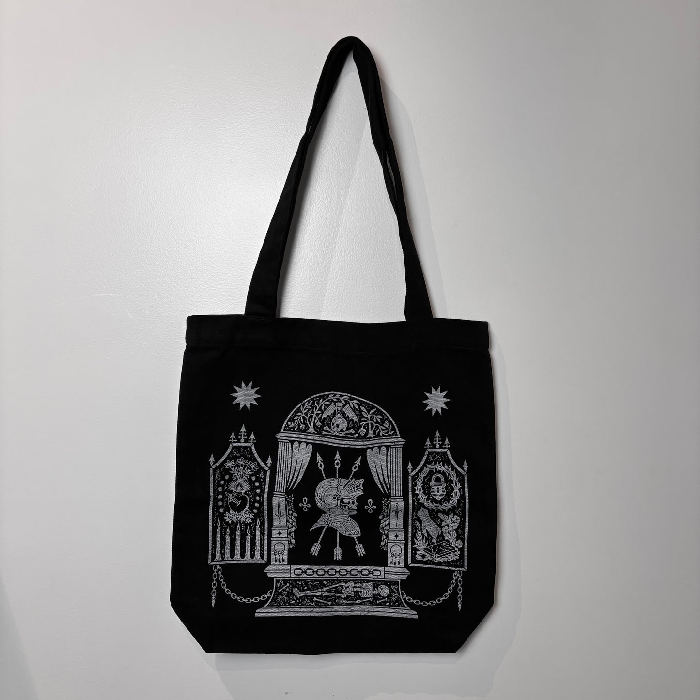 Oopsie Mausoleum Tote (M)