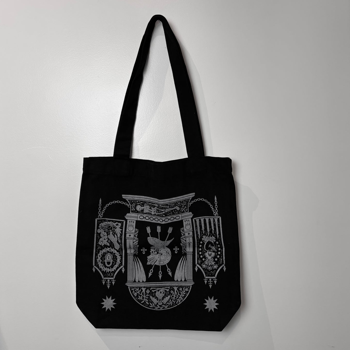 Oopsie Mausoleum Tote (M)